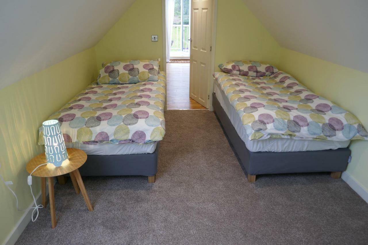 The Den , Sengera Apartment Inverness Ngoại thất bức ảnh